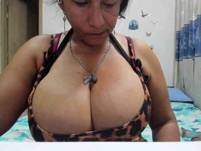 diana_coffee webcam