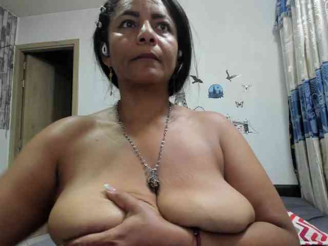 diana_coffee webcam