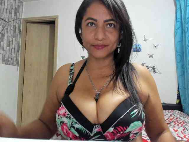 diana_coffee webcam