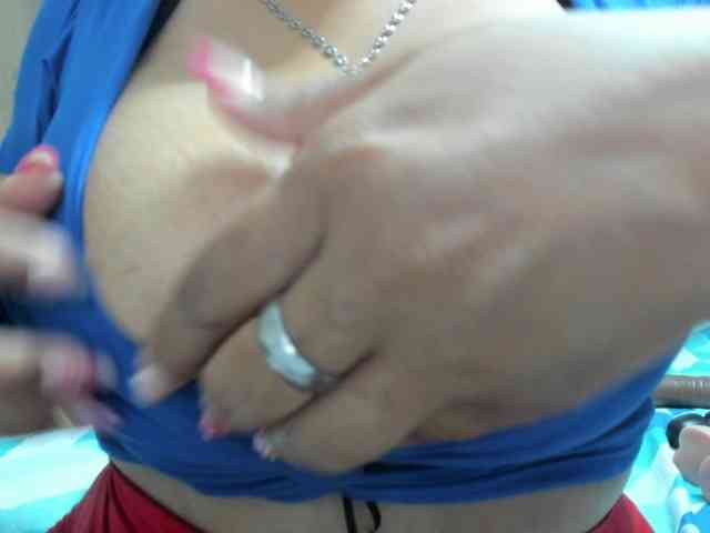 diana_coffee webcam