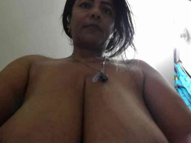 diana_coffee webcam