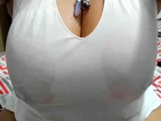 diana_coffee webcam