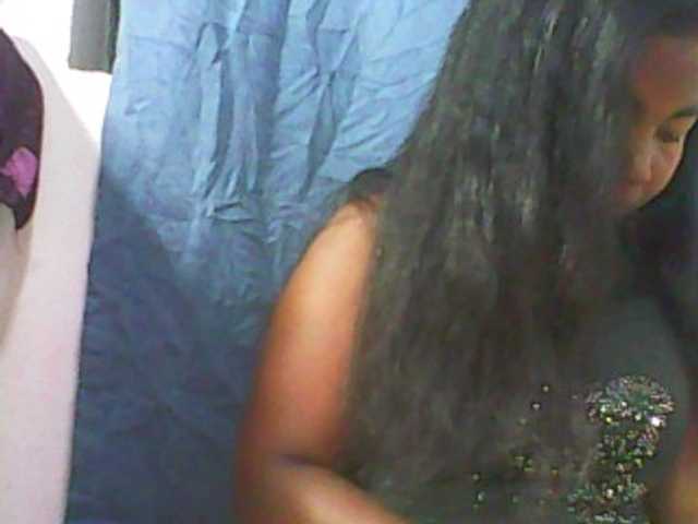 Lionchica's BongaCams show and profile