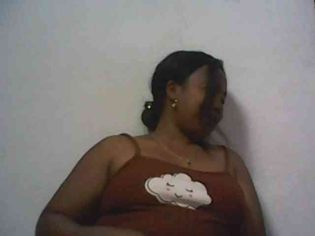 Lionchica Live Webcam on BongaCams