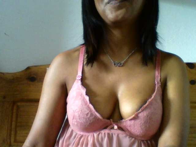 RandixoSmith's BongaCams show and profile