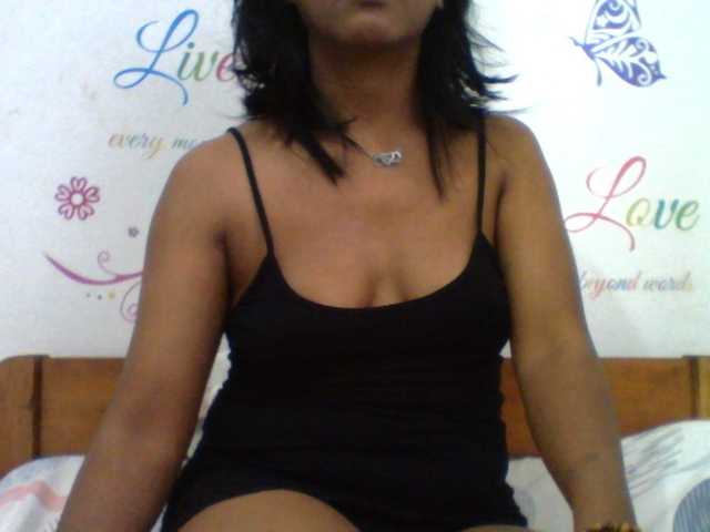 RandixoSmith's BongaCams show and profile