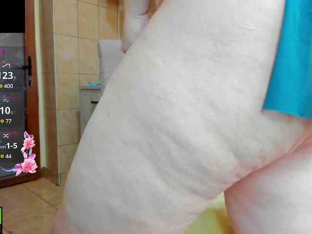AnabelleDoll webcam