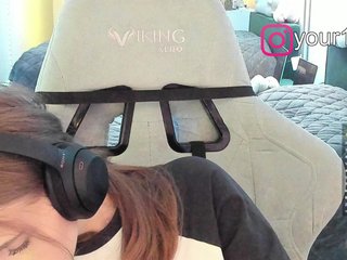 VikkiExtraCheese Porn Show