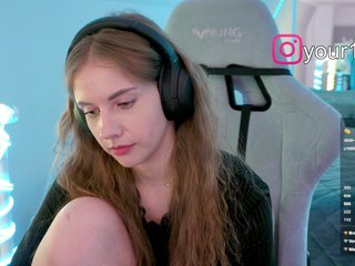 VikkiExtraCheese Porn Show