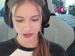 VikkiExtraCheese Porn Show