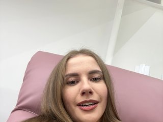 VikkiExtraCheese Porn Show