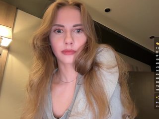 VikkiExtraCheese Porn Show