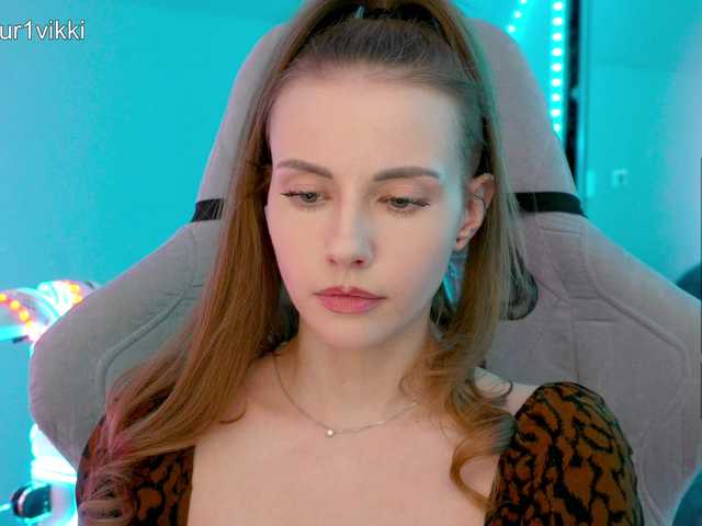 -VikkiL0vesCheese-'s BongaCams show and profile