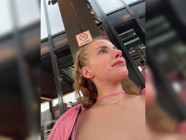VikkiExtraCheese