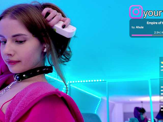 Sex chat gratuit in direct cu -VikkiL0vesCheese- pe BongaCams