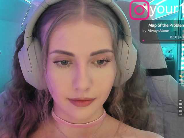 VikkiExtraCheese webcam