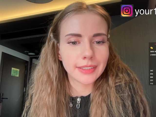 Sex chat gratuit in direct cu -VikkiL0vesCheese- pe BongaCams