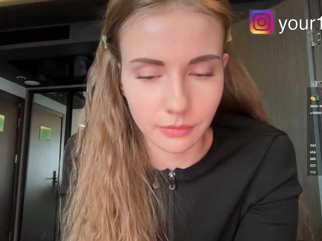 -VikkiL0vesCheese- from BongaCams