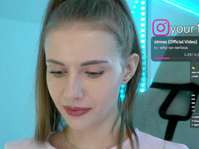 -VikkiL0vesCheese-'s BongaCams show and profile