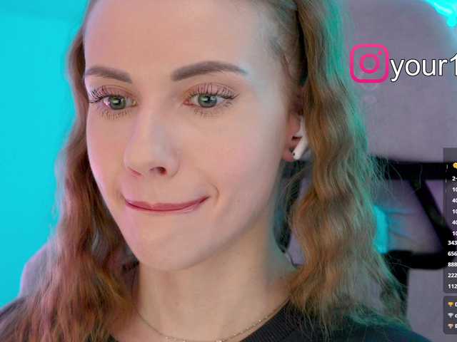 -VikkiL0vesCheese-'s BongaCams show and profile