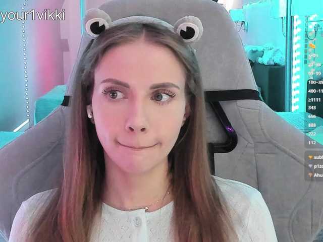 видео -VikkiL0vesCheese-