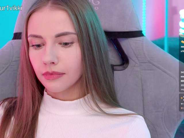 -VikkiL0vesCheese-'s BongaCams show and profile