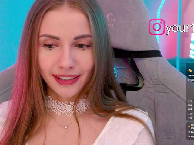 -VikkiL0vesCheese-'s BongaCams show and profile