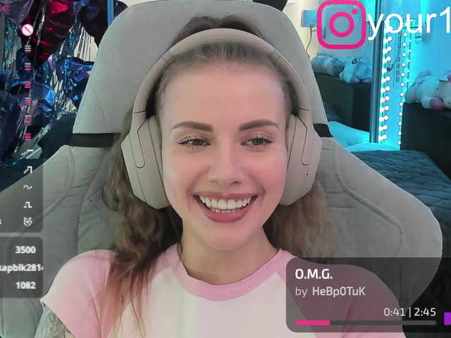VikkiExtraCheese