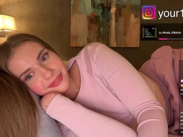 -VikkiL0vesCheese-'s BongaCams show and profile