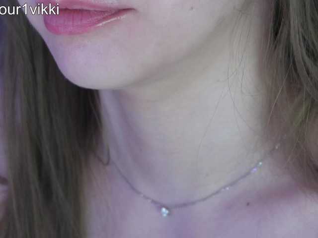 -VikkiL0vesCheese-'s BongaCams show and profile