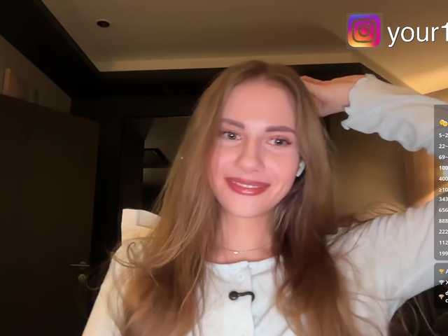 -VikkiL0vesCheese-'s BongaCams show and profile