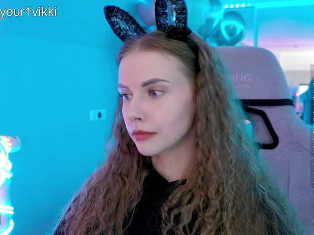 -VikkiL0vesCheese-'s BongaCams show and profile