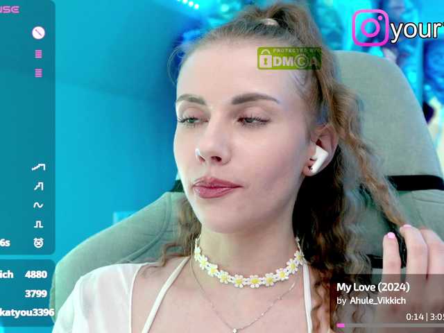 -VikkiL0vesCheese- Live Webcam on BongaCams