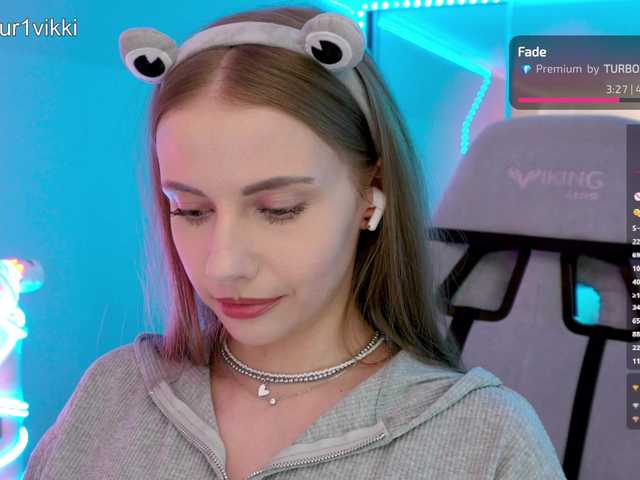 -VikkiL0vesCheese- from BongaCams is Freechat