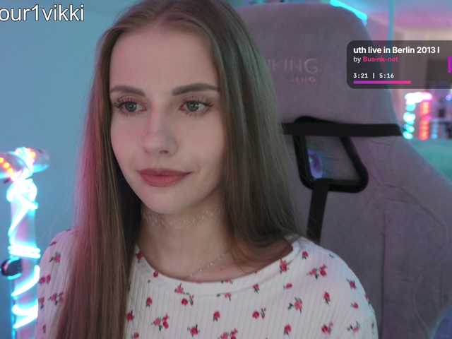 VikkiExtraCheese