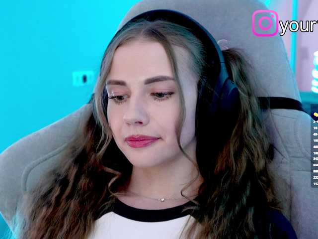 Naked -VikkiL0vesCheese- from BongaCams -VikkiL0vesCheese- from BongaCams