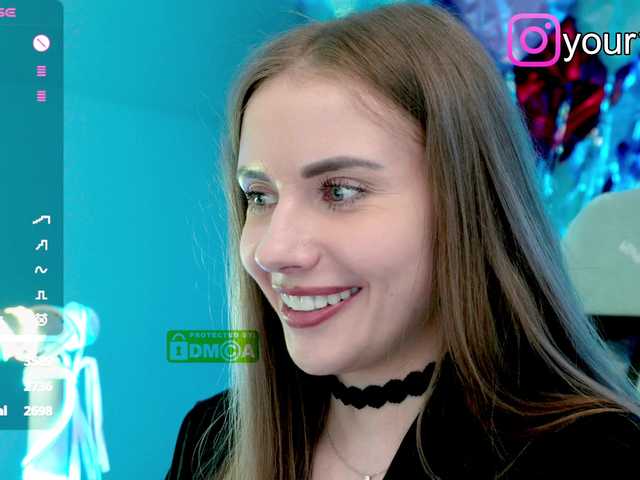 -VikkiL0vesCheese- live cam and statistics on UnifiedCams