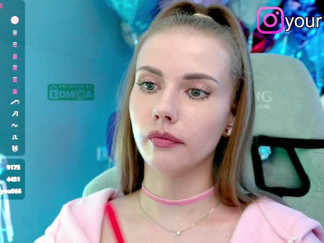 VikkiExtraCheese