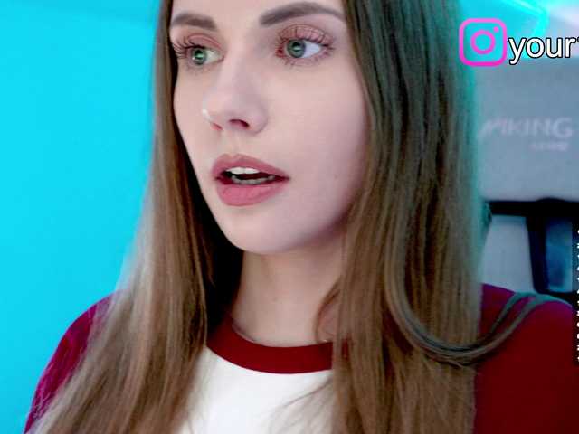 VikkiExtraCheese