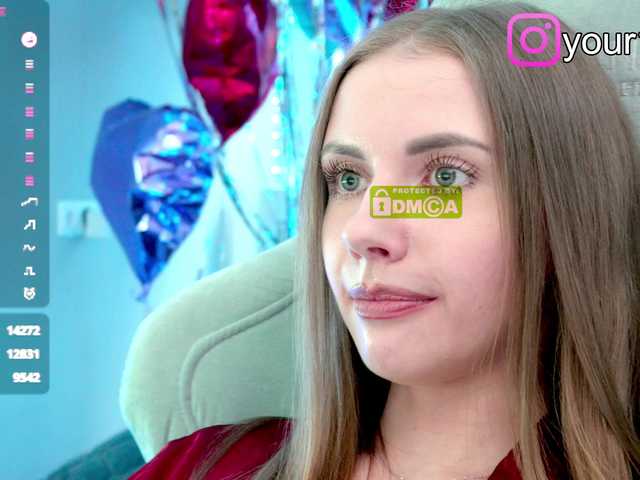 VikkiExtraCheese