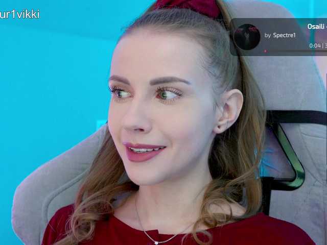 -VikkiL0vesCheese-'s BongaCams show and profile