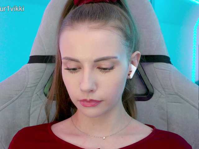 -VikkiL0vesCheese-'s BongaCams show and profile