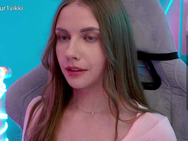 -VikkiL0vesCheese-'s BongaCams show and profile