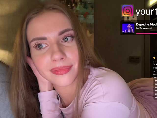 -VikkiL0vesCheese-'s BongaCams show and profile