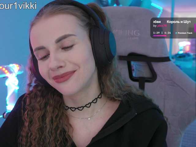 poron -VikkiL0vesCheese-