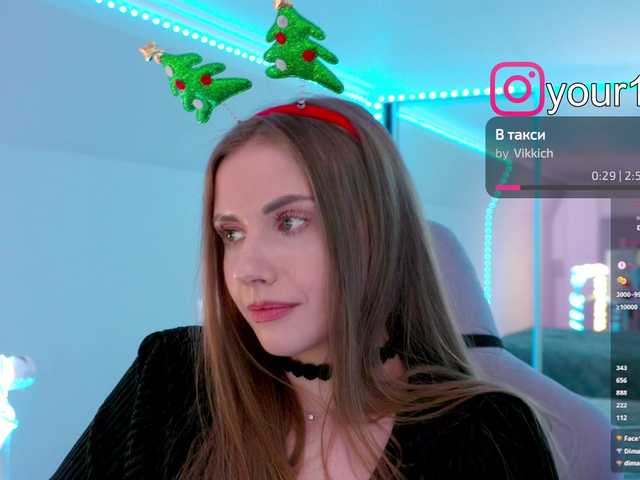 -VikkiL0vesCheese-'s BongaCams show and profile