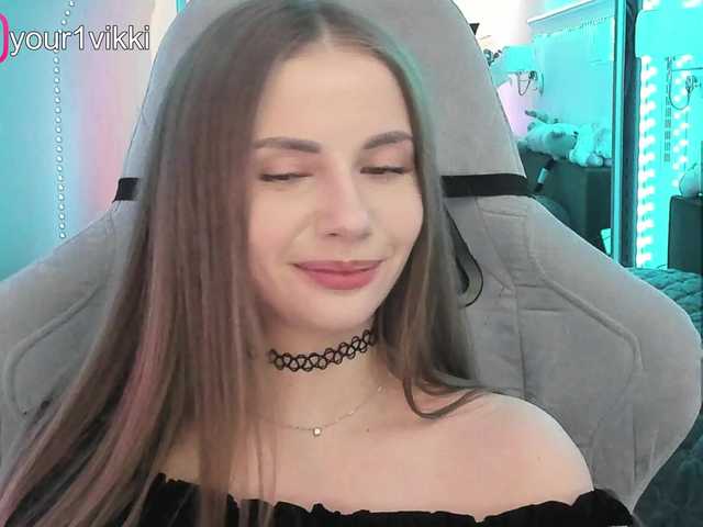 -VikkiL0vesCheese- from BongaCams