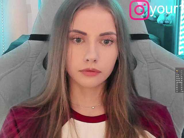 VikkiExtraCheese