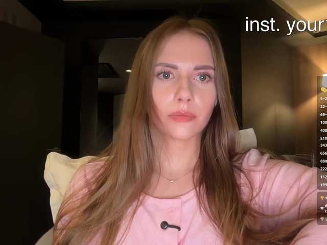 -VikkiL0vesCheese-'s BongaCams show and profile