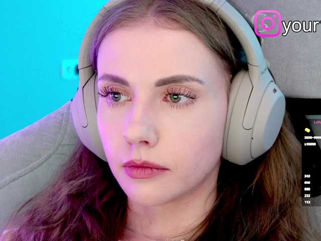 -VikkiL0vesCheese- from BongaCams is Freechat